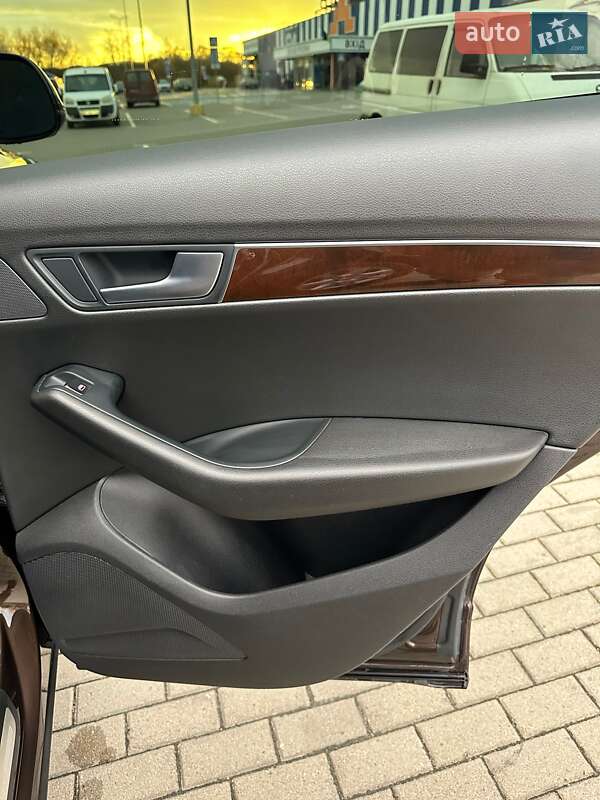 Позашляховик / Кросовер Audi Q5 2012 в Дрогобичі