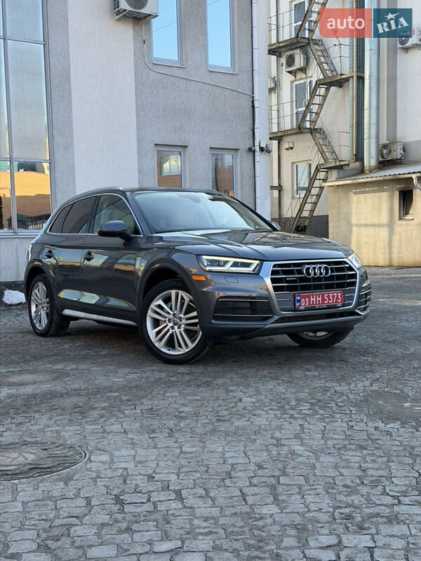 Внедорожник / Кроссовер Audi Q5 2018 в Луцке фото 4 Внедорожник / Кроссовер Audi Q5 2018 в Луцке