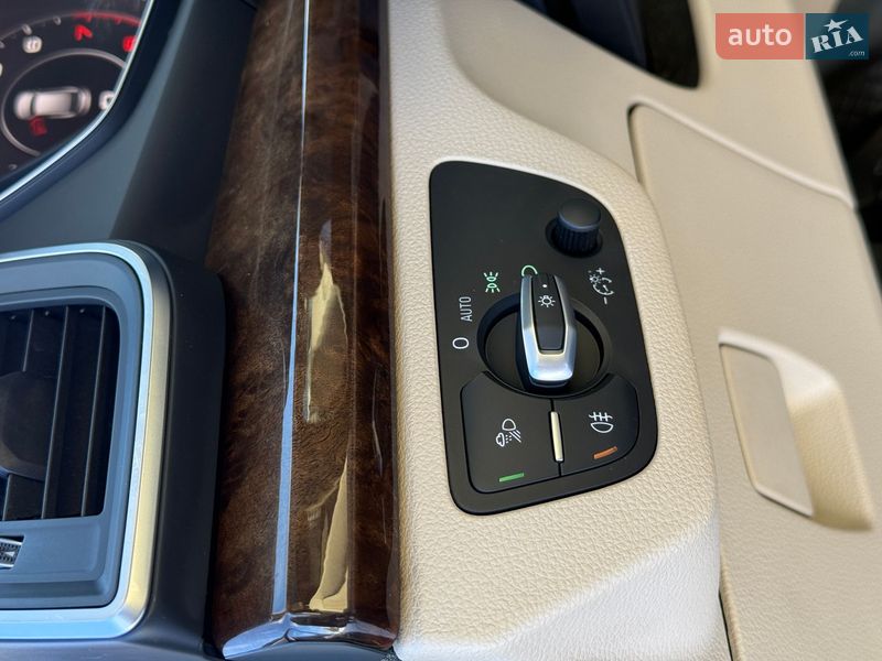 Внедорожник / Кроссовер Audi Q5 2018 в Сумах