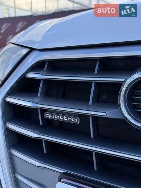 Внедорожник / Кроссовер Audi Q5 2018 в Сумах