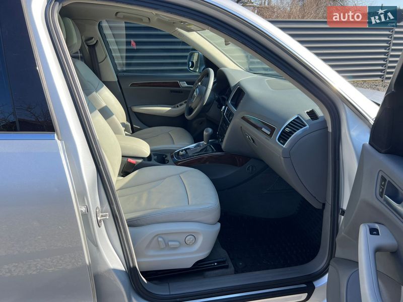 Внедорожник / Кроссовер Audi Q5 2012 в Владимире