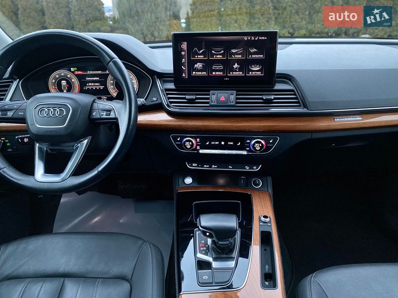 Позашляховик / Кросовер Audi Q5 2020 в Луцьку