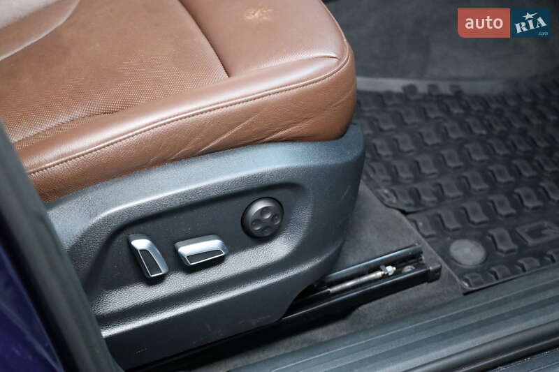 Позашляховик / Кросовер Audi Q5 2016 в Луцьку