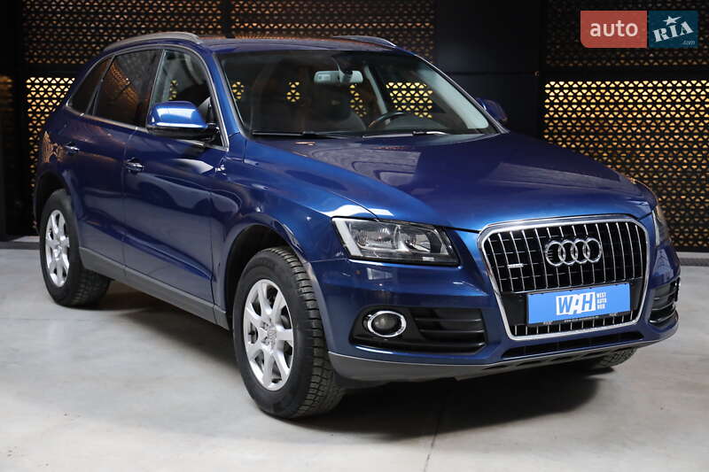 Позашляховик / Кросовер Audi Q5 2016 в Луцьку