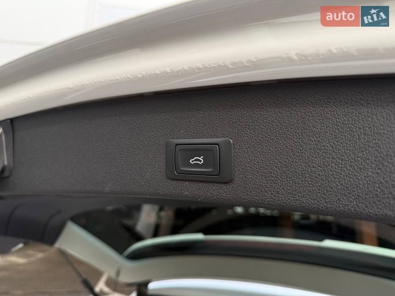 Внедорожник / Кроссовер Audi Q5 2013 в Киеве