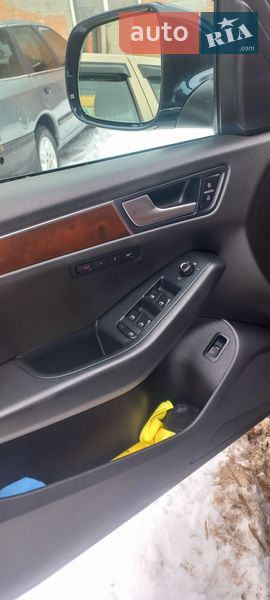 Внедорожник / Кроссовер Audi Q5 2011 в Корсуне-Шевченковском