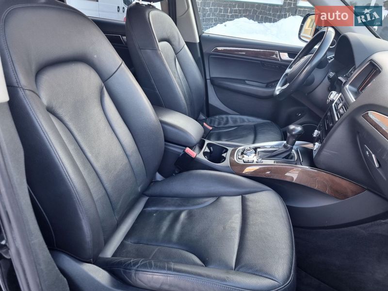 Внедорожник / Кроссовер Audi Q5 2015 в Луцке