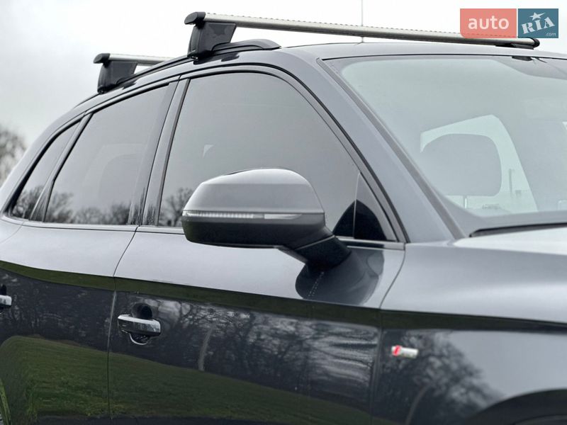Внедорожник / Кроссовер Audi Q5 2019 в Ровно