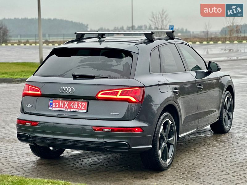 Внедорожник / Кроссовер Audi Q5 2019 в Ровно
