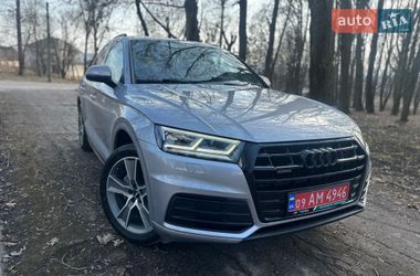 Внедорожник / Кроссовер Audi Q5 2019 в Калуше