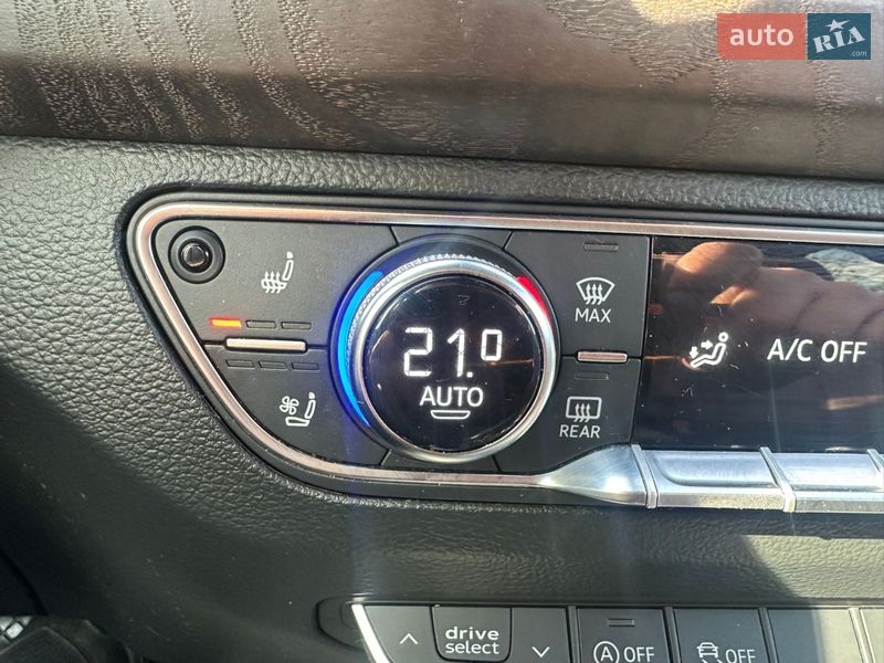 Внедорожник / Кроссовер Audi Q5 2019 в Калуше