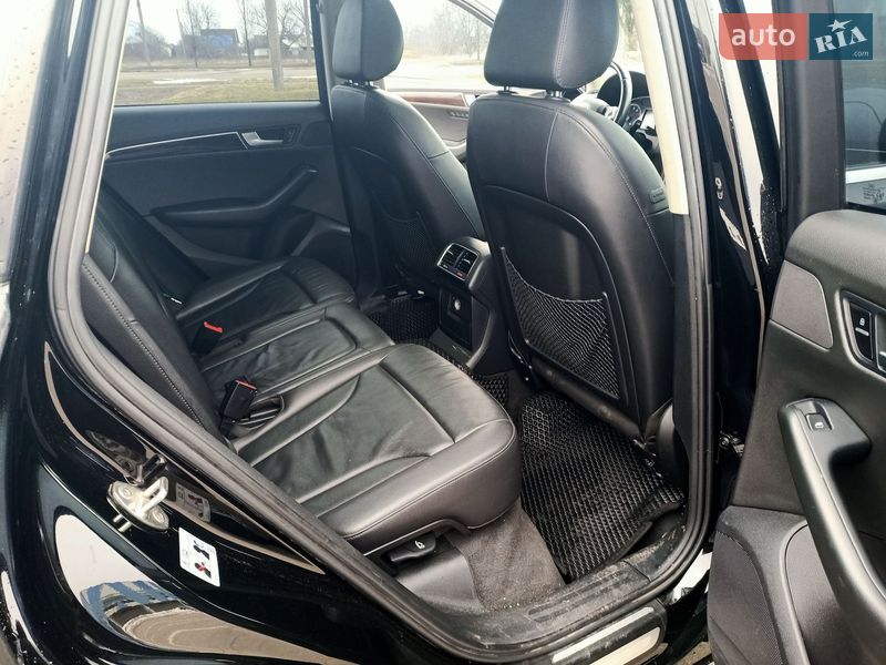 Позашляховик / Кросовер Audi Q5 2011 в Кременчуці