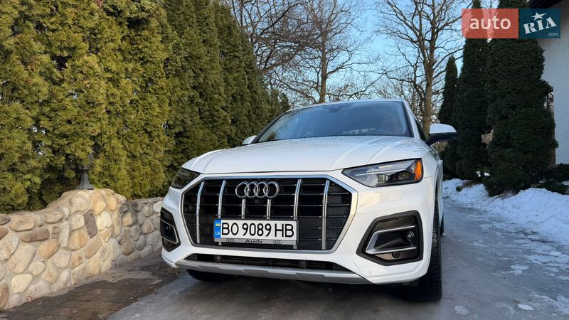 Внедорожник / Кроссовер Audi Q5 2021 в Тернополе