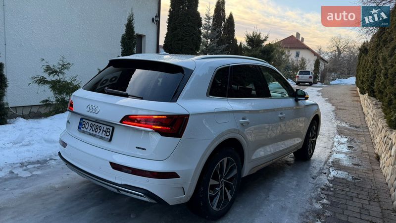 Внедорожник / Кроссовер Audi Q5 2021 в Тернополе