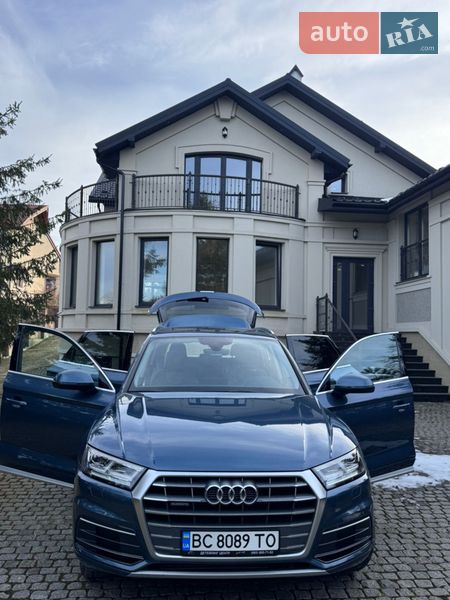Позашляховик / Кросовер Audi Q5 2018 в Львові