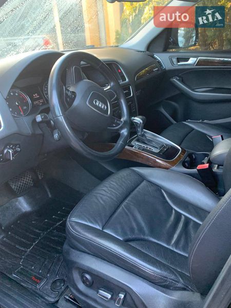 Внедорожник / Кроссовер Audi Q5 2015 в Надворной
