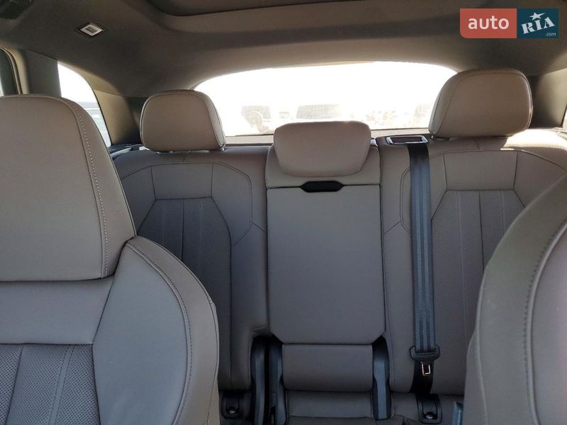 Внедорожник / Кроссовер Audi Q5 2025 в Львове