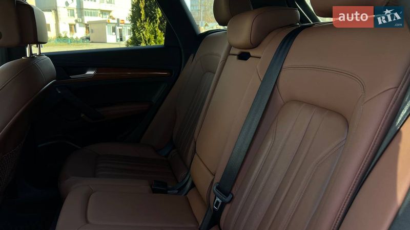 Позашляховик / Кросовер Audi Q5 2020 в Львові