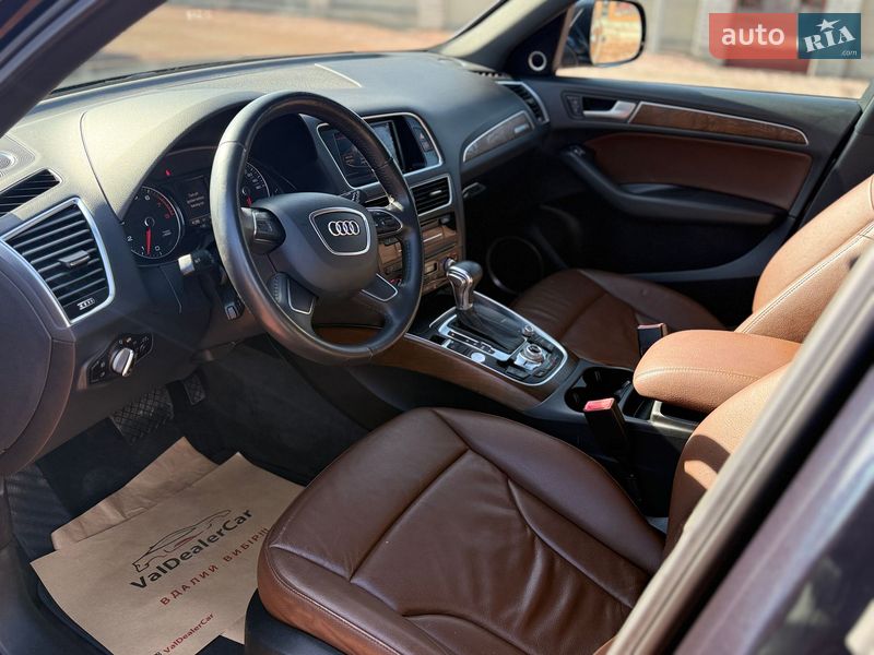 Позашляховик / Кросовер Audi Q5 2014 в Луцьку