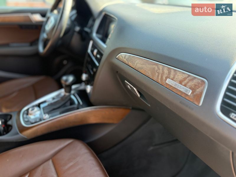 Позашляховик / Кросовер Audi Q5 2014 в Луцьку