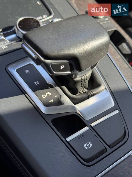 Внедорожник / Кроссовер Audi Q5 2018 в Стрые