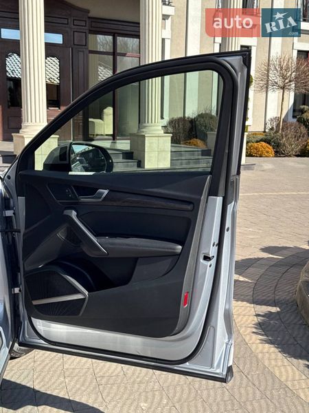 Внедорожник / Кроссовер Audi Q5 2018 в Стрые