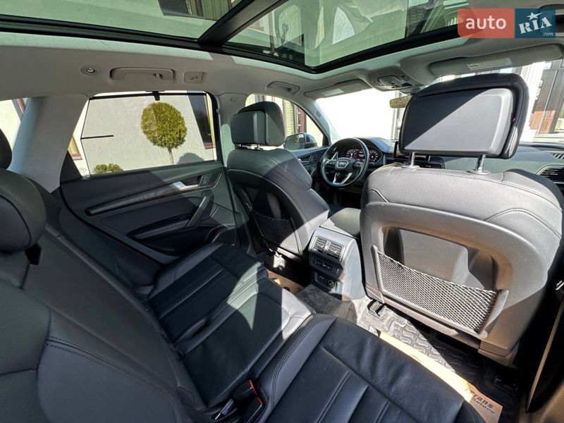 Внедорожник / Кроссовер Audi Q5 2018 в Стрые