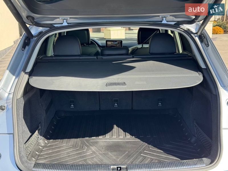 Внедорожник / Кроссовер Audi Q5 2018 в Стрые