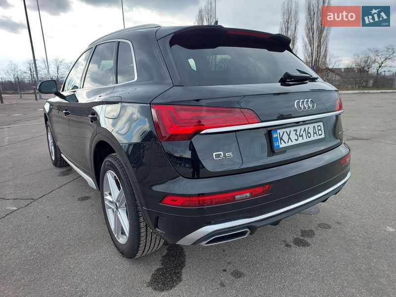 Внедорожник / Кроссовер Audi Q5 2024 в Харькове