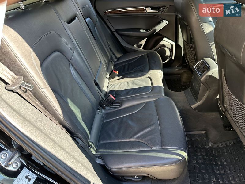 Внедорожник / Кроссовер Audi Q5 2016 в Одессе