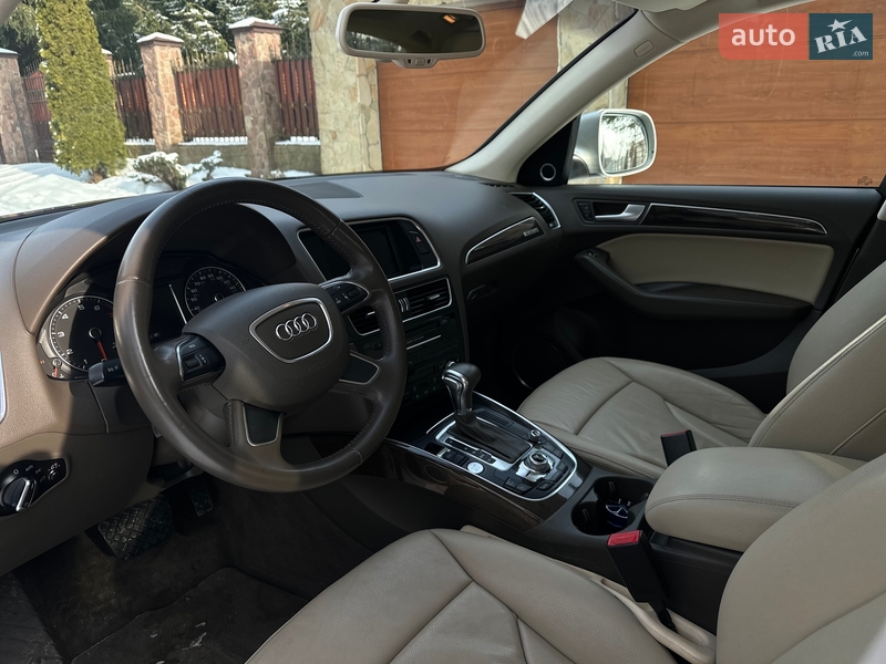 Позашляховик / Кросовер Audi Q5 2013 в Львові