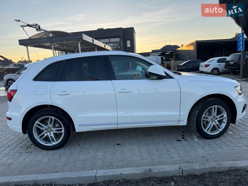 Позашляховик / Кросовер Audi Q5 2013 в Львові