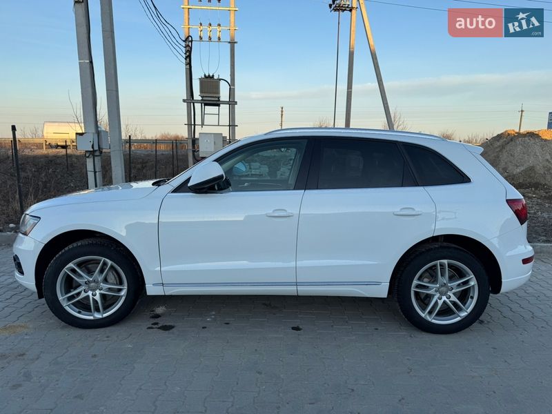 Позашляховик / Кросовер Audi Q5 2013 в Львові