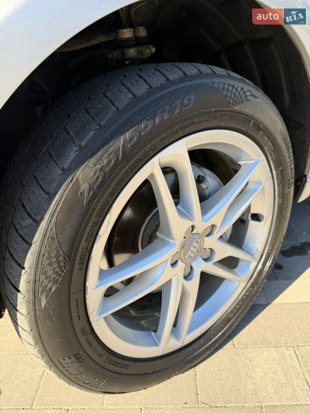 Внедорожник / Кроссовер Audi Q5 2015 в Ужгороде