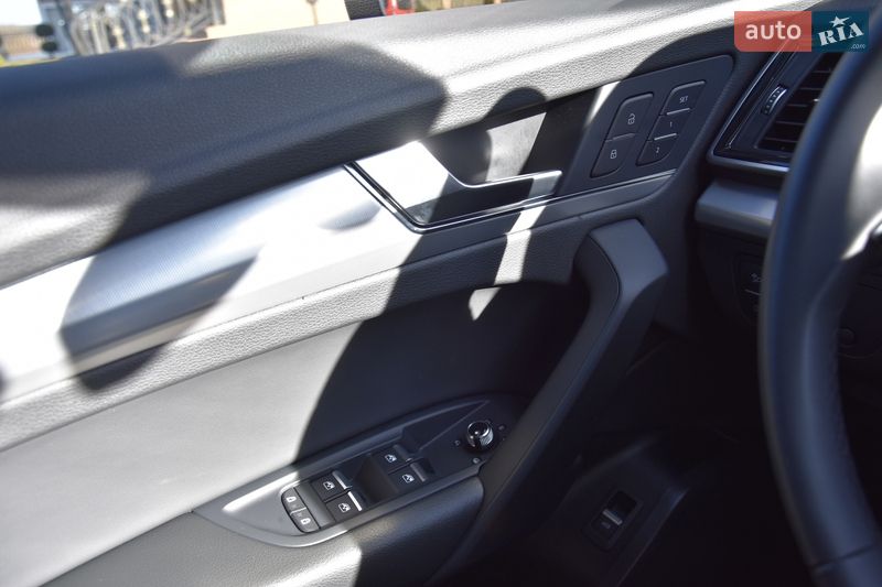 Внедорожник / Кроссовер Audi Q5 2024 в Львове фото 56 Внедорожник / Кроссовер Audi Q5 2024 в Львове