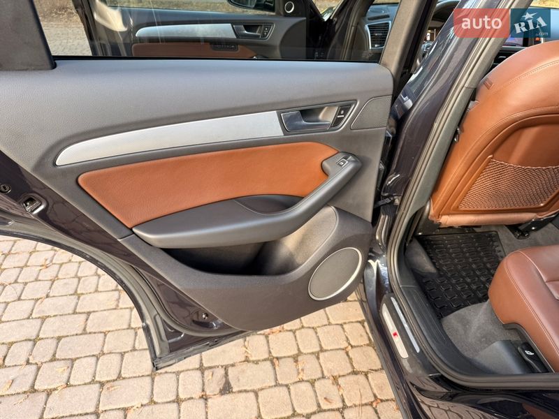 Внедорожник / Кроссовер Audi Q5 2016 в Львове