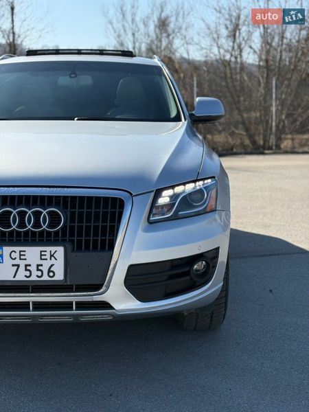 Позашляховик / Кросовер Audi Q5 2011 в Чернівцях