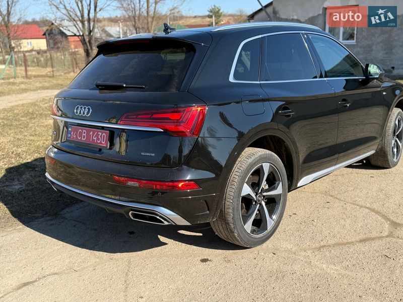 Позашляховик / Кросовер Audi Q5 2023 в Бориславі