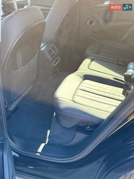 Позашляховик / Кросовер Audi Q5 2023 в Бориславі