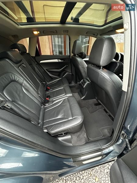 Внедорожник / Кроссовер Audi Q5 2009 в Мукачево