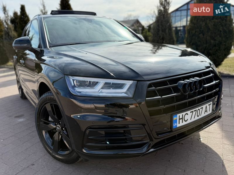 Позашляховик / Кросовер Audi Q5 2017 в Стрию