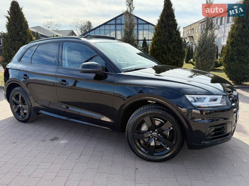 Позашляховик / Кросовер Audi Q5 2017 в Стрию