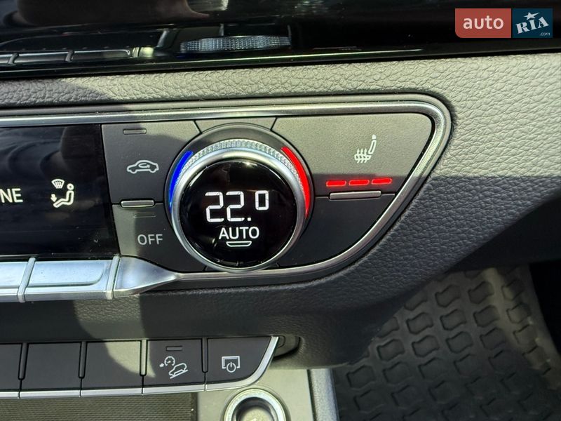 Позашляховик / Кросовер Audi Q5 2017 в Стрию