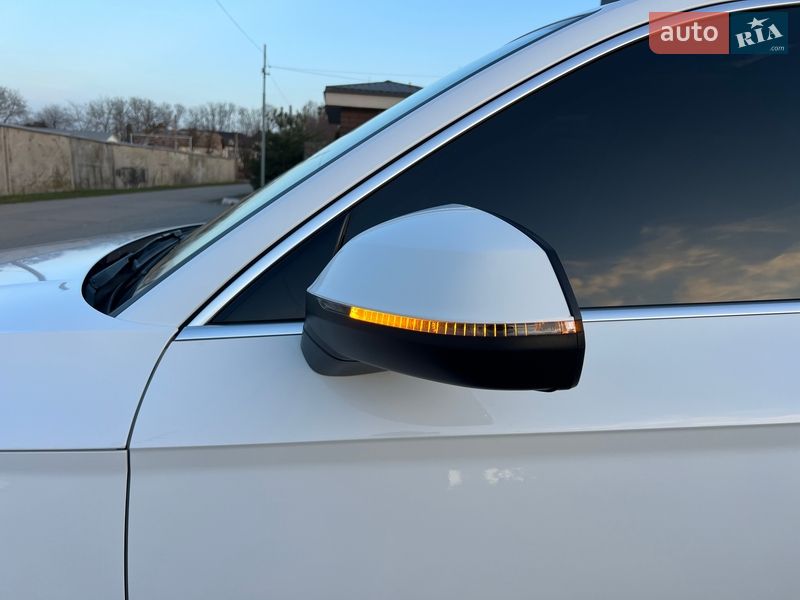 Позашляховик / Кросовер Audi Q5 2018 в Стрию