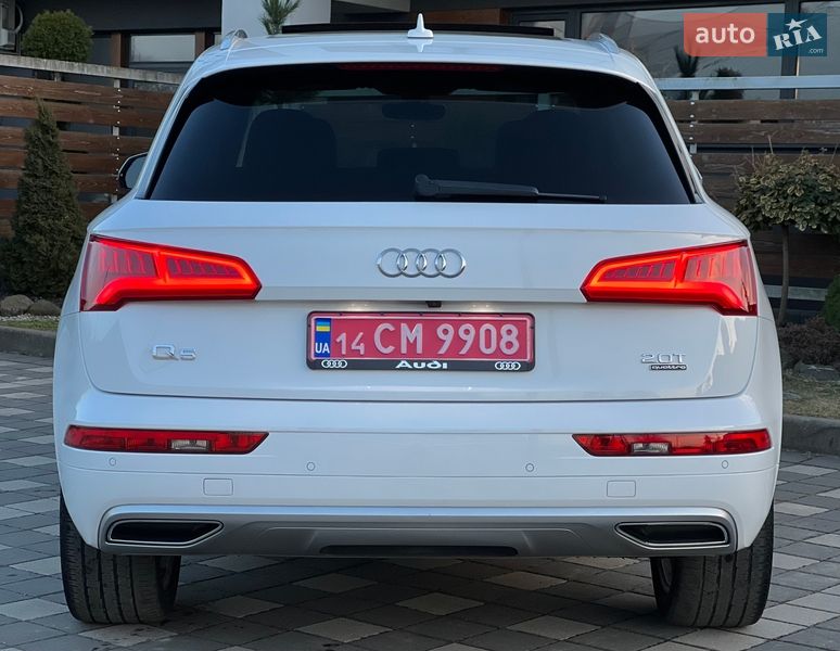 Позашляховик / Кросовер Audi Q5 2018 в Стрию