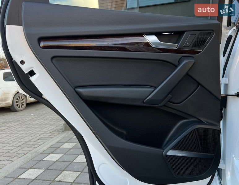 Позашляховик / Кросовер Audi Q5 2018 в Стрию