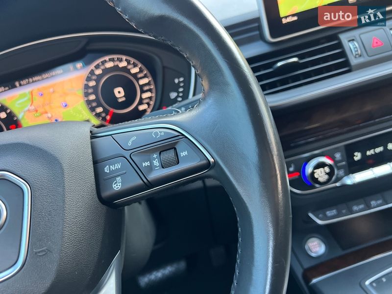 Позашляховик / Кросовер Audi Q5 2018 в Стрию