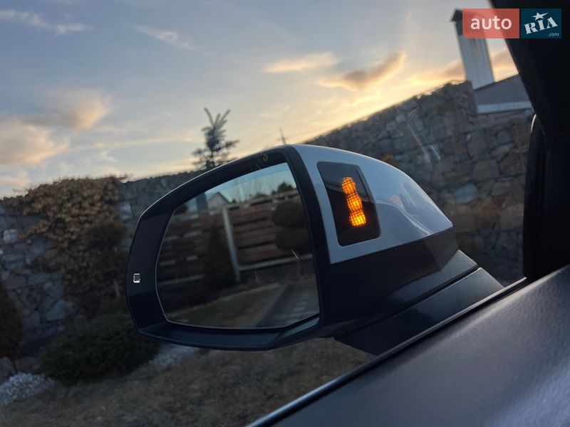 Позашляховик / Кросовер Audi Q5 2018 в Стрию