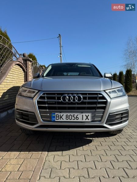 Внедорожник / Кроссовер Audi Q5 2017 в Ровно фото 2 Внедорожник / Кроссовер Audi Q5 2017 в Ровно
