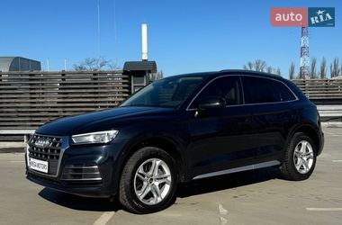 Внедорожник / Кроссовер Audi Q5 2019 в Киеве